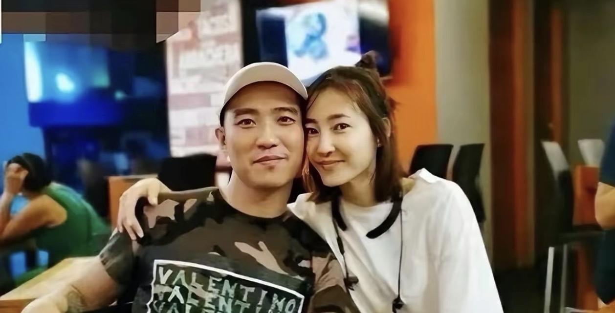 听说王丽坤已经开始演短剧了，看来遇人不淑的杀伤力太大了，一切都得打回原形！好在王