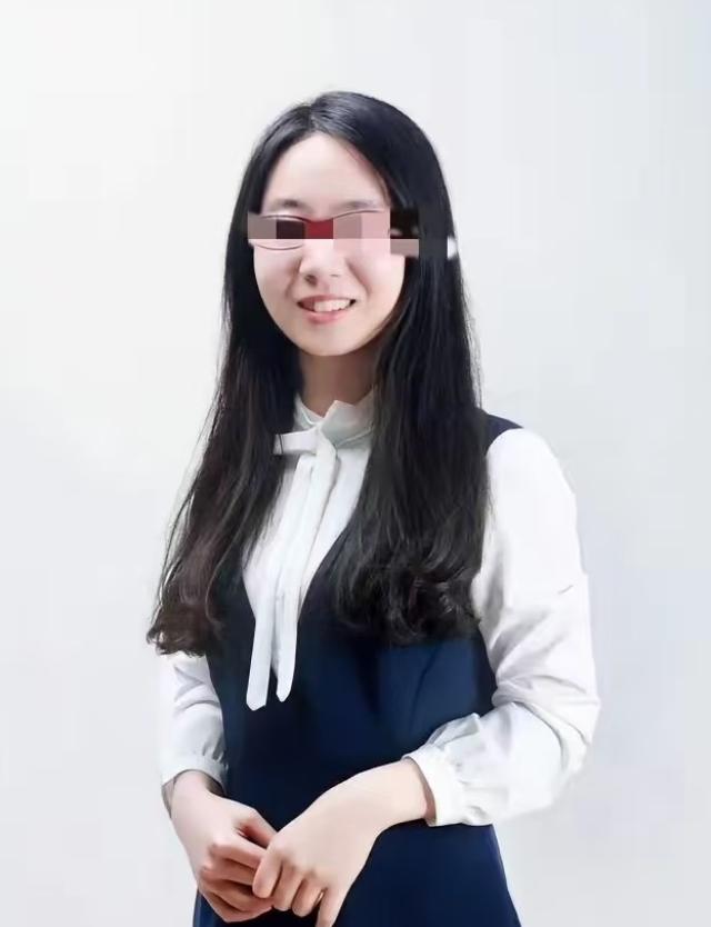 武汉大学紧急回应！

武汉大学的瓜，大家看了吗？发帖人是本校付磊教授的两个女儿。