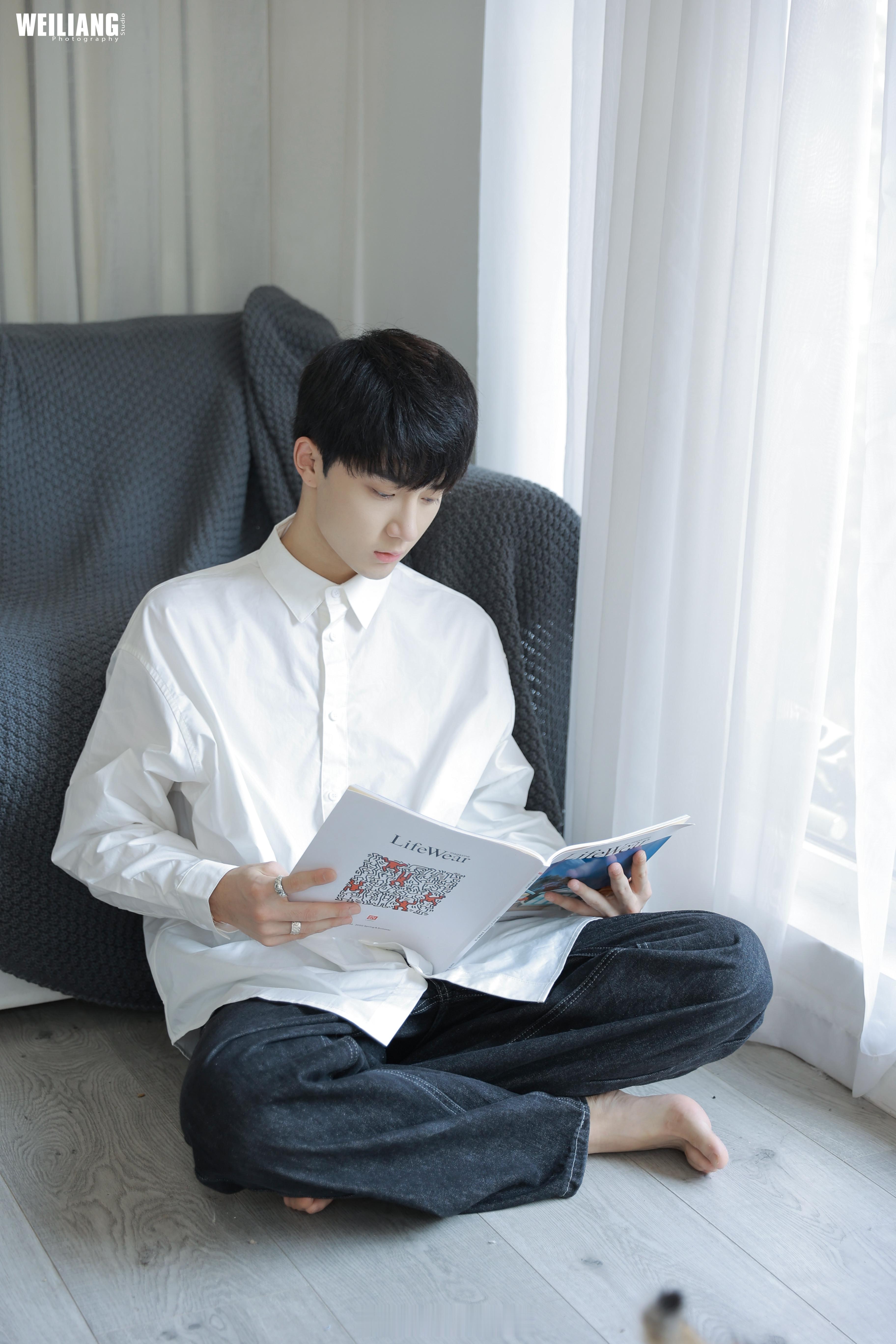 #微凉时光馆客片集##西安约拍[超话]##男生写真# 少年感男生写真 ​​​