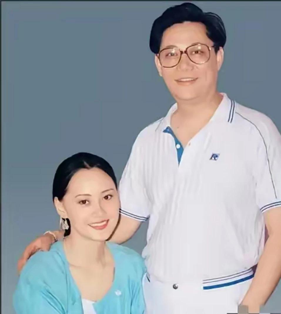 她和前夫离婚那会儿，事情还算清楚。但之后跟地产商有了孩子，地产商一生病，她居然就