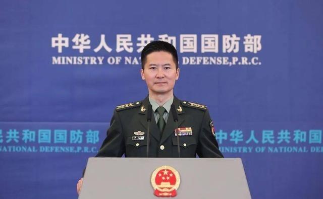 外媒都看出不对劲了！咱们国防部长放出重磅表态之后，外界发现大陆对台行动全面铺开。