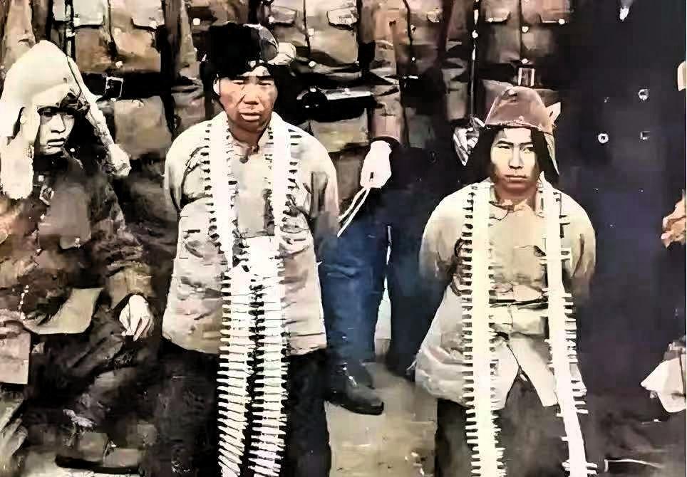 1931年，沈阳，一男一女两名抗日勇士，被日军俘虏。为了羞辱他们，日军把子弹带绕