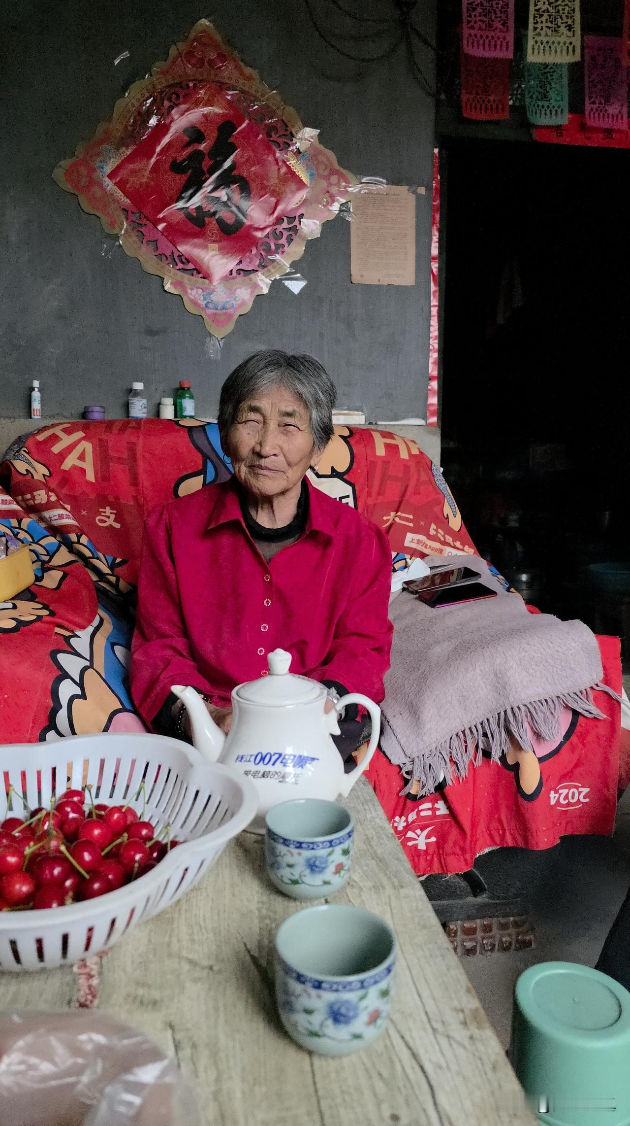 触目惊心：听昨天婶子们说的事，才知道女人生孩子是“用命换命”绝非虚言……

昨天