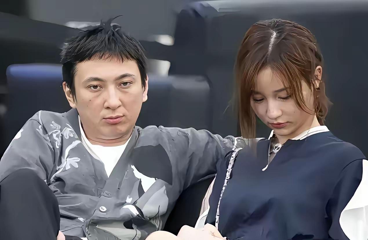 王公子如今这“老僧入定”般的沉默，依我看，非关风月，而是人生到了“禅了”的阶段！