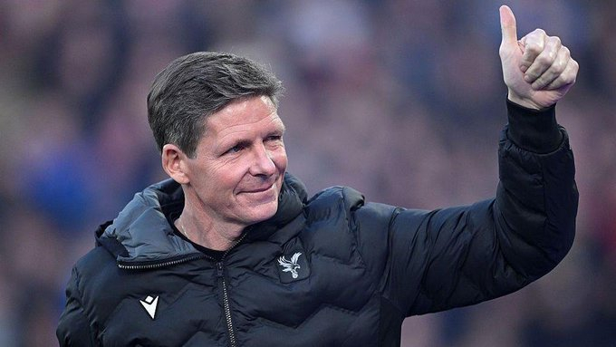 电讯报首席记者Jason Burt奥利弗·格拉斯纳是曼联下一任主教练的头号人选。