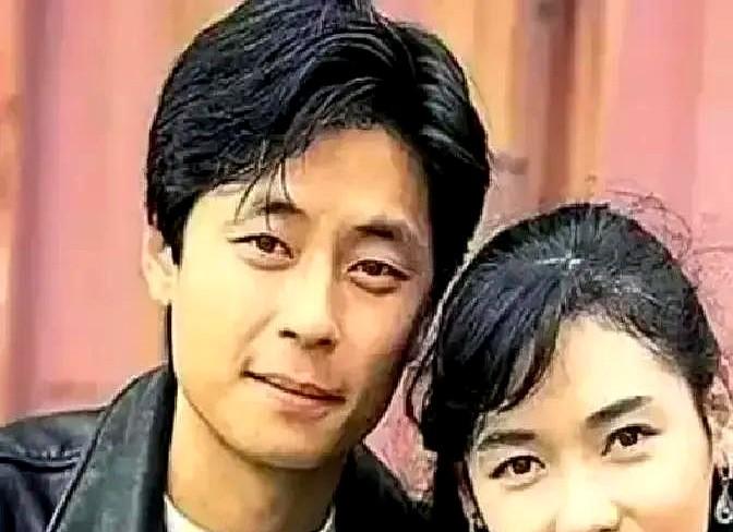 把女友当小白鼠，王杰这操作太窒息。

你敢信吗？

当红时期的王杰，为了测试女友