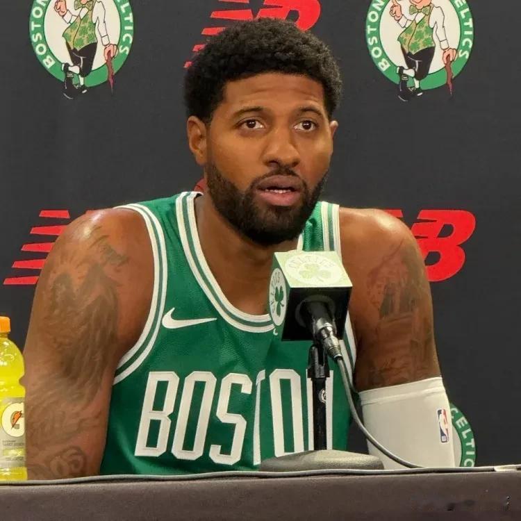 保罗乔治可能是NBA联盟有史以来遭受大伤后，日子却过的越来越有滋味的球员。如果N