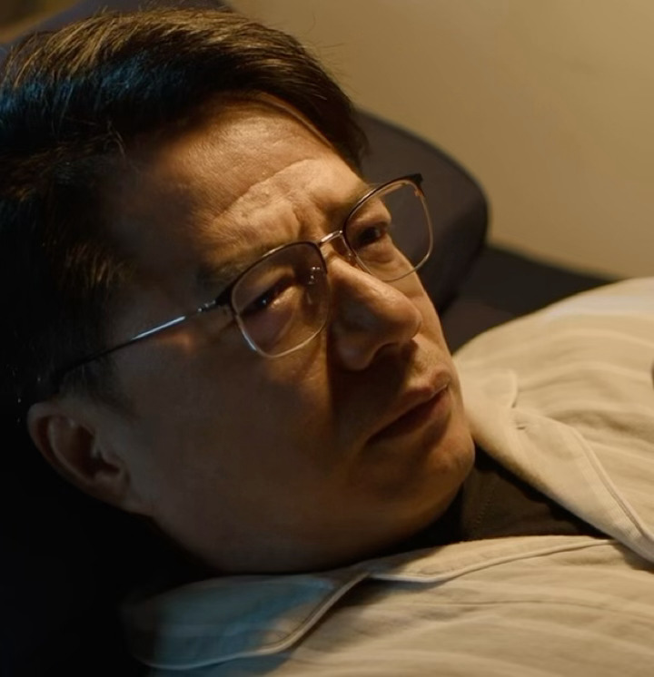 谭彦见不到他的小太阳，这泪珠一串串啊 