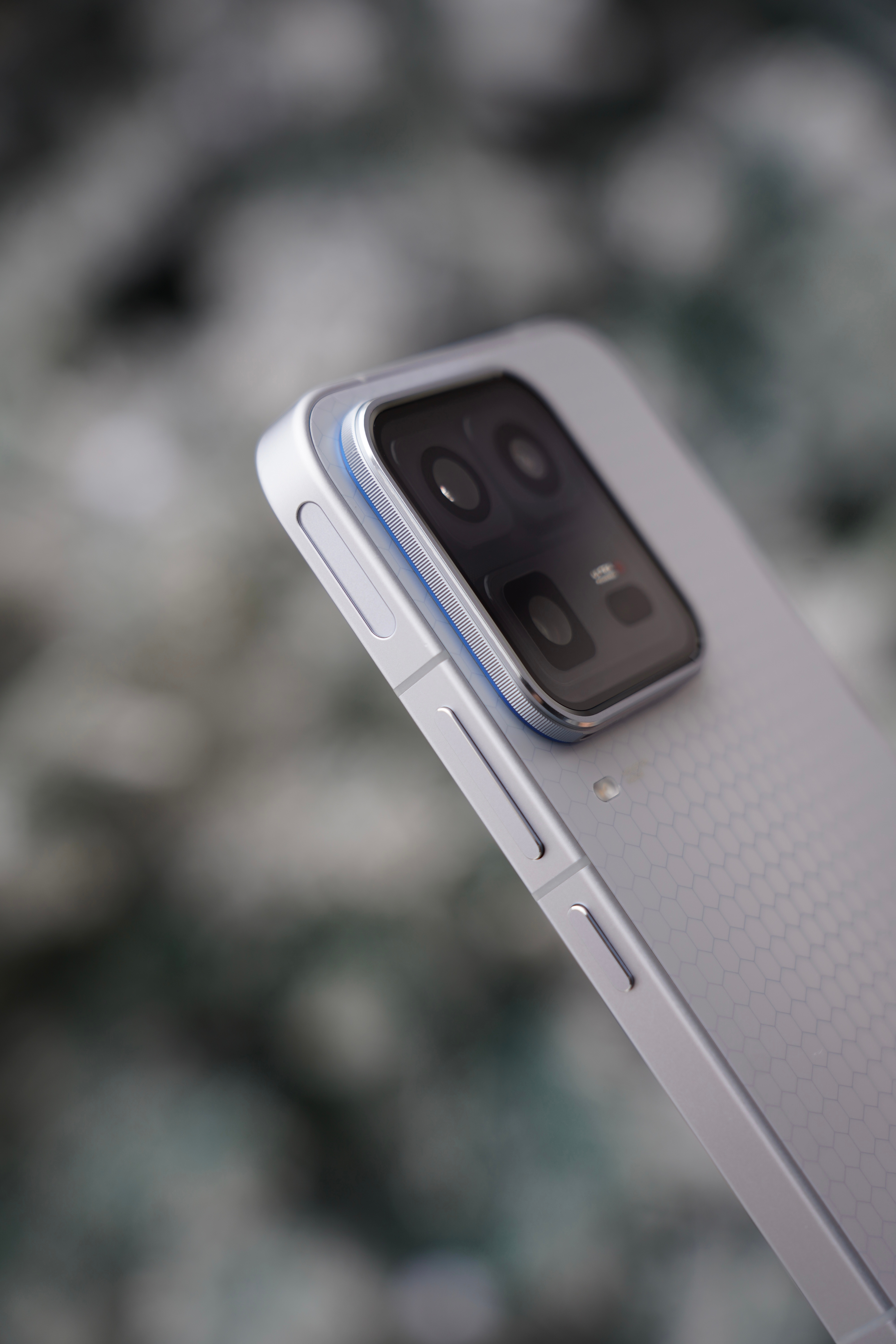 26年首台性能Ultra旗舰明儿见~ 