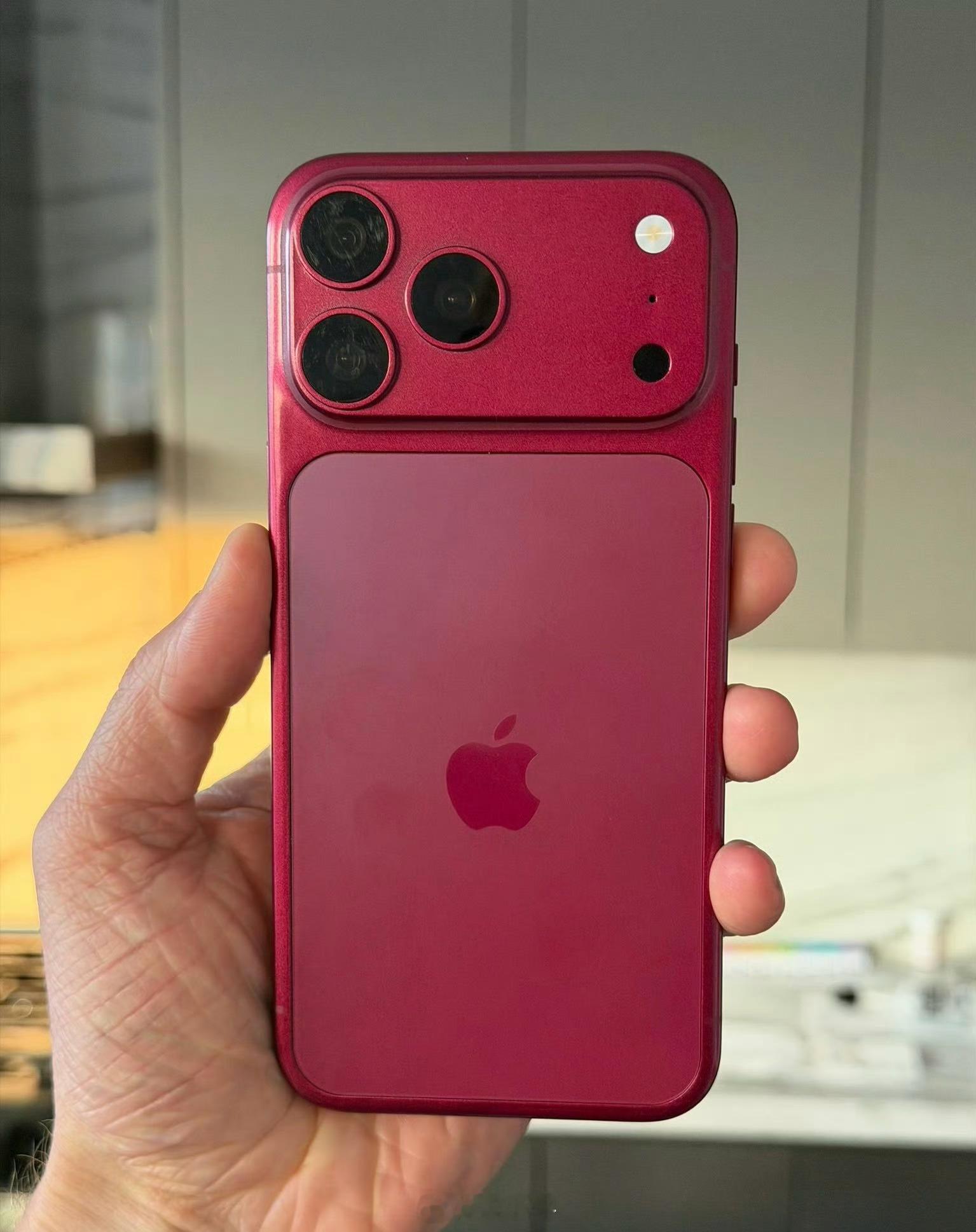 iPhone18ProMax电池容量国行版iPhone 18 Pro Max的电