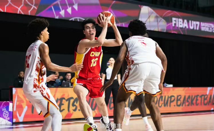 今晚结束的一场U17男篮世界杯小组赛，中国U17男篮以90比72战胜喀麦隆U17