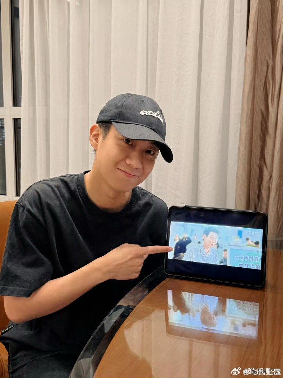 高至霆回应耿耿吴柏松he了 拉郎拉了这么多年，终于等到正主盖章。高至霆直播说耿耿