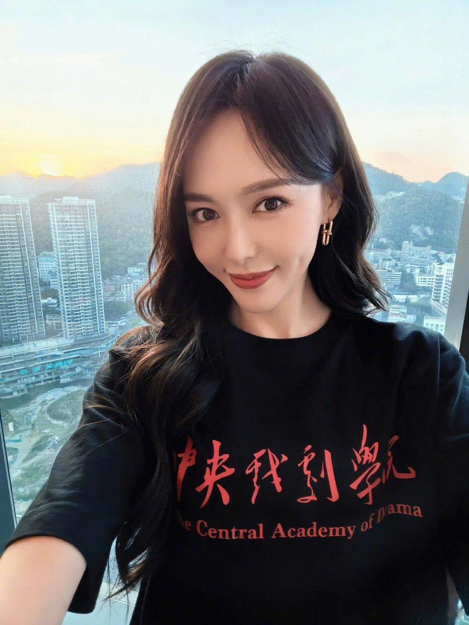 唐嫣我是中戏人 唐嫣我是中戏人 