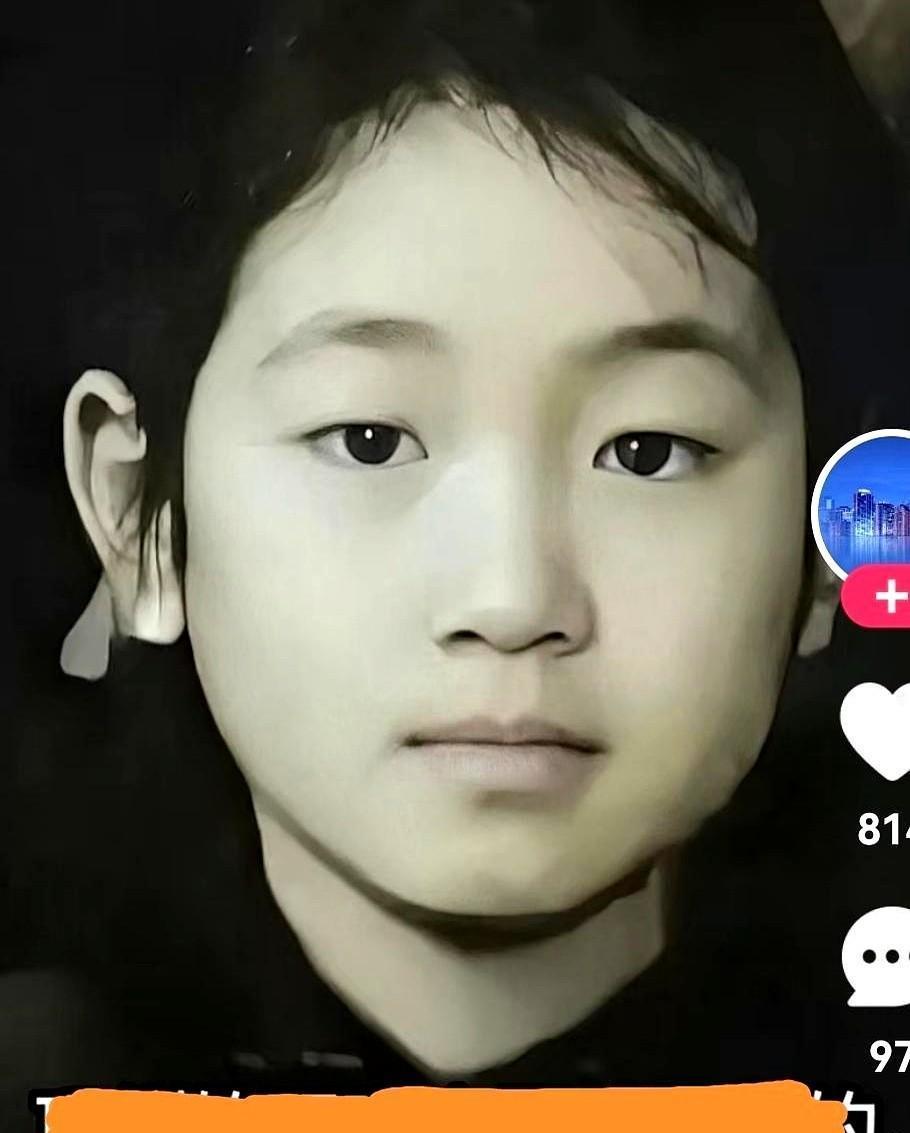 “这嗓子还想考表演？
”1985年，中戏老师差点把她的档案扔回去。
文化课差11