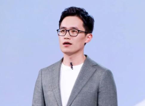 王腾谈“一加真我合并”：合理的选择
 
4月30日，今日宜休科技公司创始人王腾发