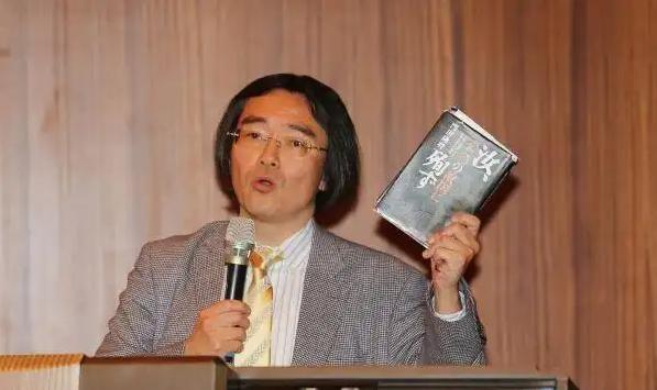 日本记者门田隆将直接抛出惊人论调，声称中国是一个“无法无天”的国家！9月10日，