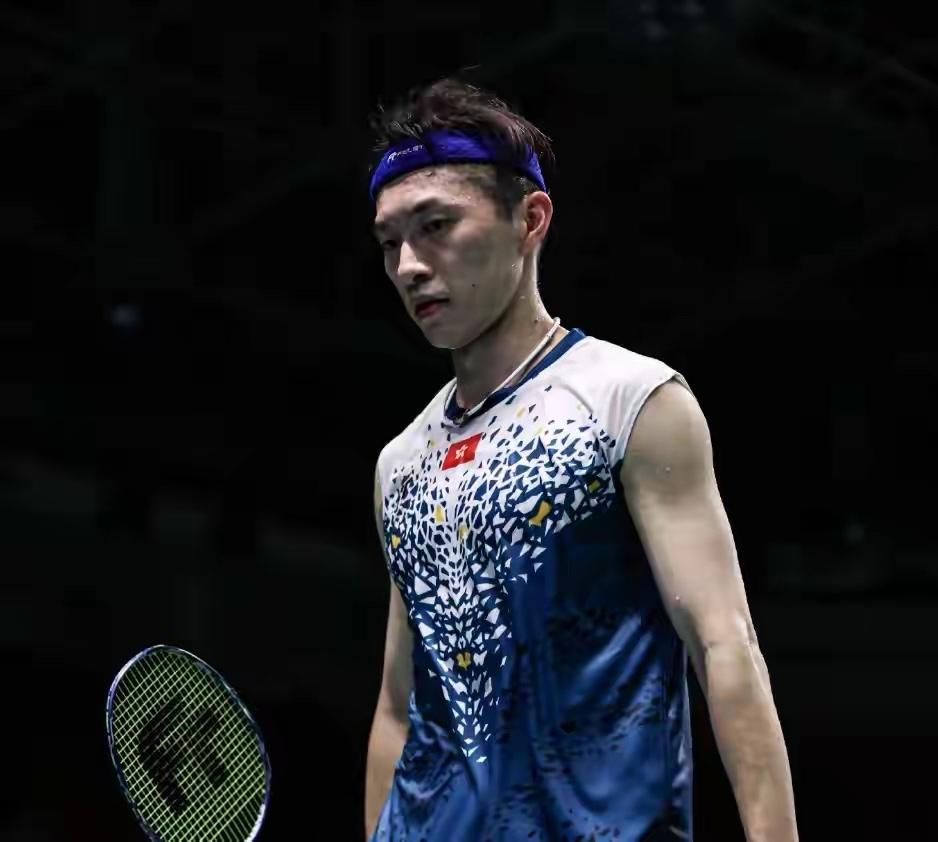 众所周知，韩国男单早已经是薄弱的一项了，所以是团体赛中名副其实的软柿子。
今天亚