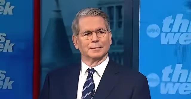 全网都懵了，中国突然出手，增持109亿美元美债，要知道这几年咱们一直在减持，突然