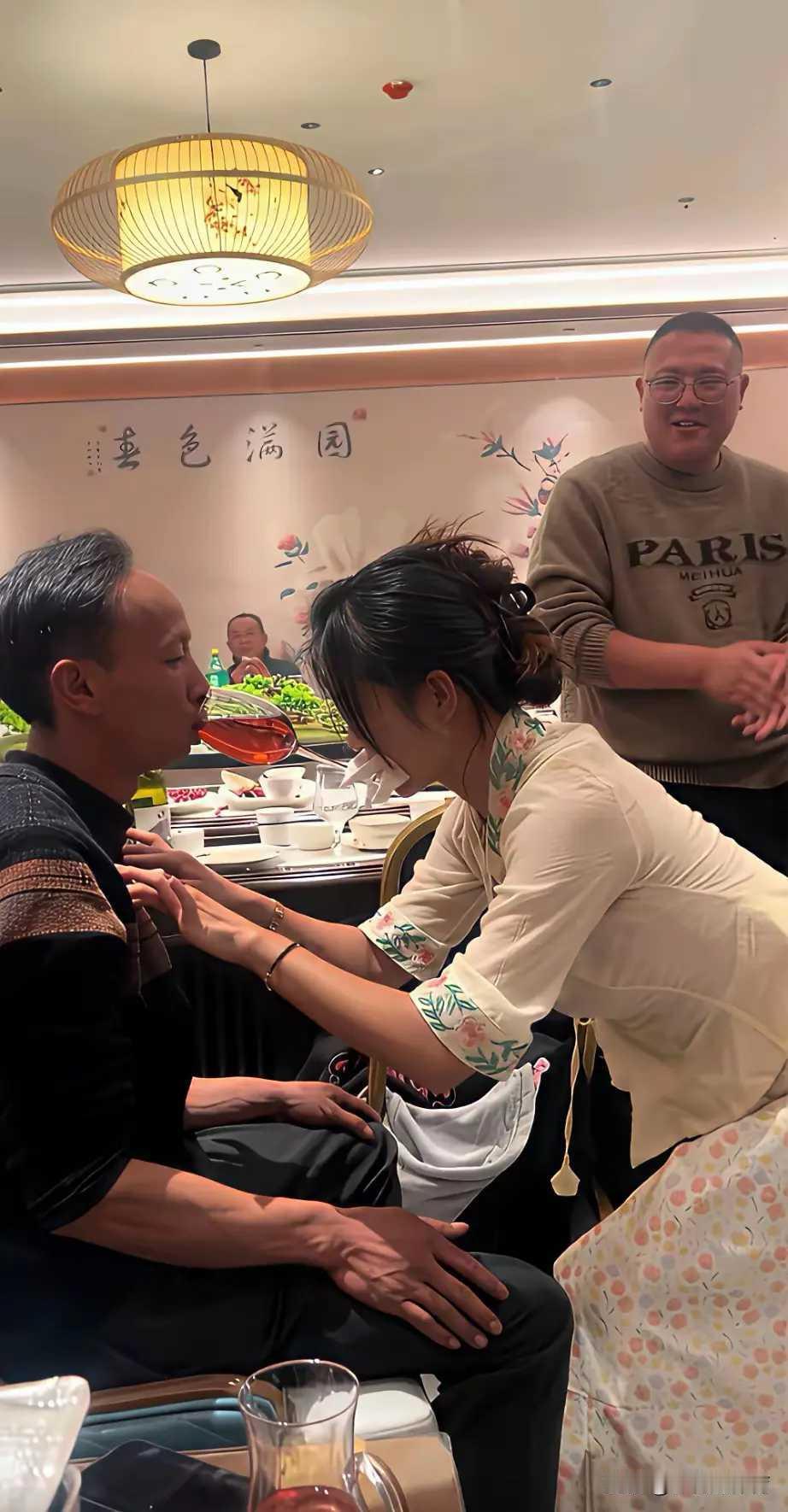 我这么干我老公要是看见能气死[大笑][大笑]