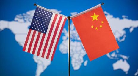 1980年，美国人的收入是中国人的200倍，1990年，美国人的收入是中国人的1