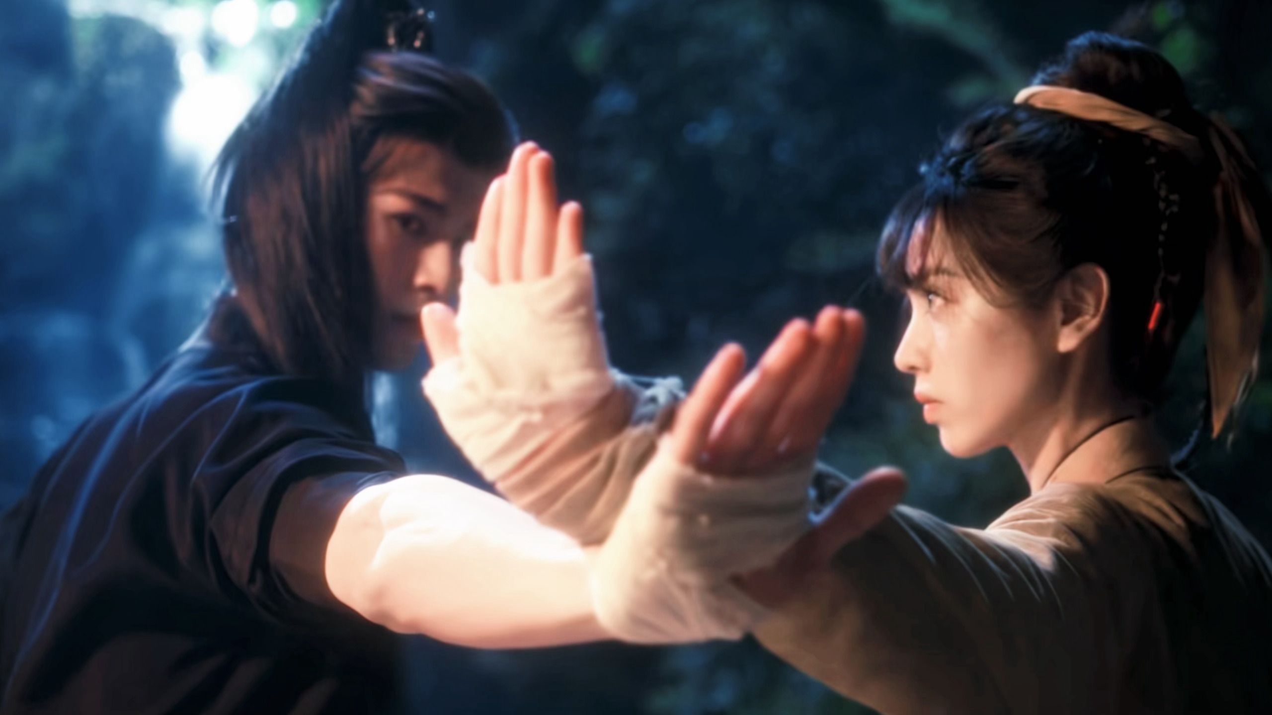 其实这完全拍成了一场精神doi戏……你俞心热 我俞烧作一团火逐玉