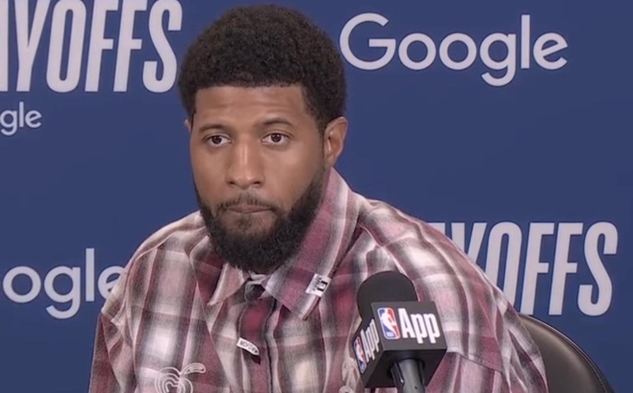 趁着现在人少，我想给保罗•乔治磕一个。
乔大将军平时不显山不露水的，可关键时刻是