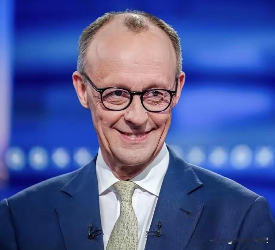 德国总理公开表态：
​12月2日，德国总理默茨在与到访的波兰总理图斯克会晤后公开