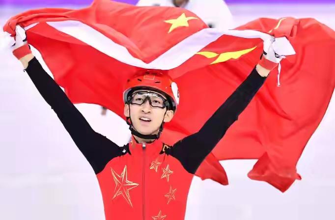 武大靖能带领中国短道速滑队走出“低谷”吗？
        不出所料，体育总局冲
