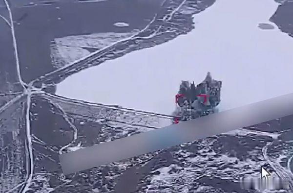 【俄向顿涅茨克州的堤坝投下三吨重的制导航空炸弹】网页链接据乌克兰分析OSINT项