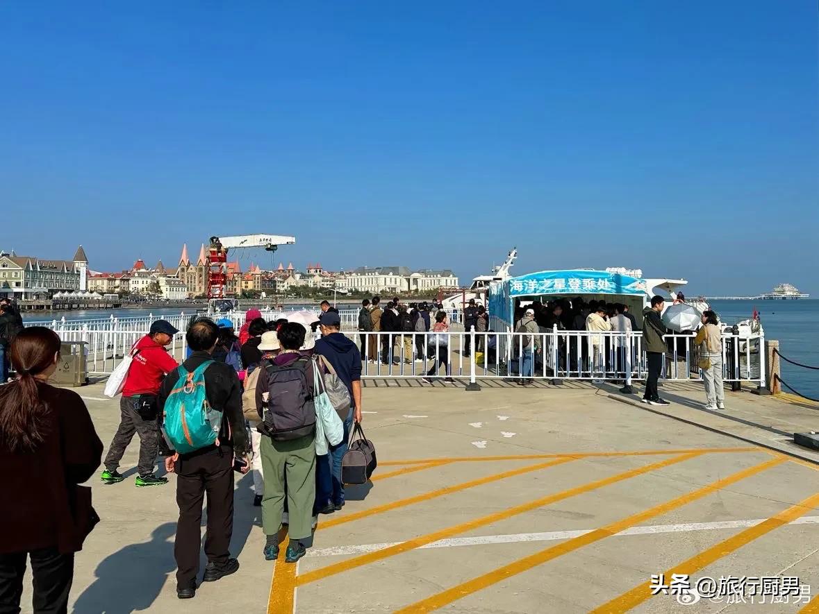 再次到访烟台耕海 1 号海洋牧场综合体平台。它是一处智能化的大型生态海洋牧场，在