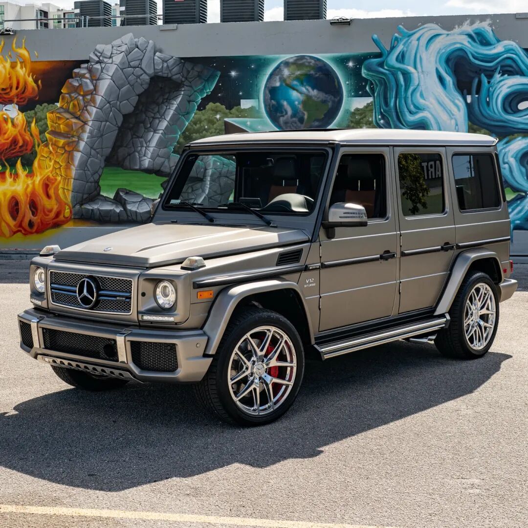 Mercedes-AMG G65！大G家族中唯一搭载V12发动机的顶级旗舰车型！