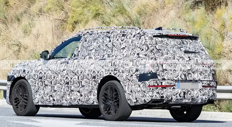 车若初见 奥迪Q8不是终点，因为奥迪Q9要来了！新款奥迪Q5L上市发布会的时确定