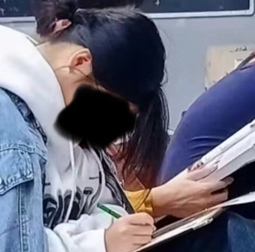 听说这是每个美术生都有的技能
