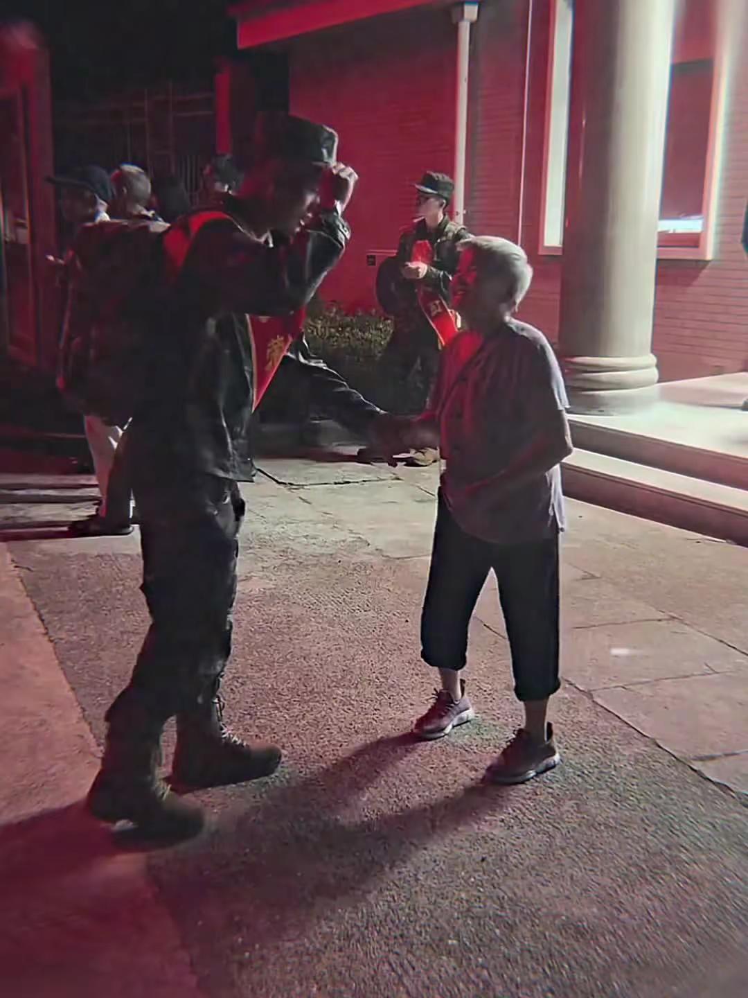 自古忠孝难两全.