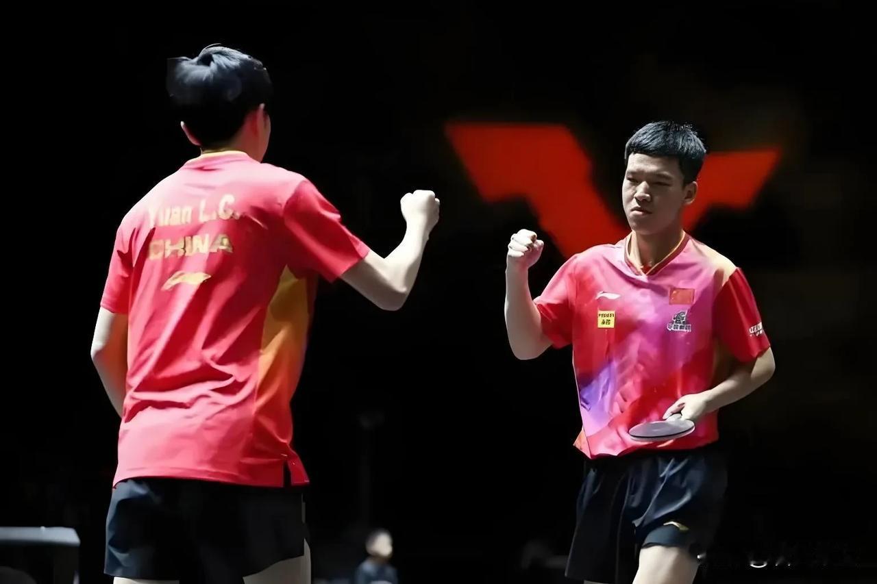 亚锦赛10月11日下午时段赛况如下：

在女双1/16决赛中，国乒组合陈幸同/蒯