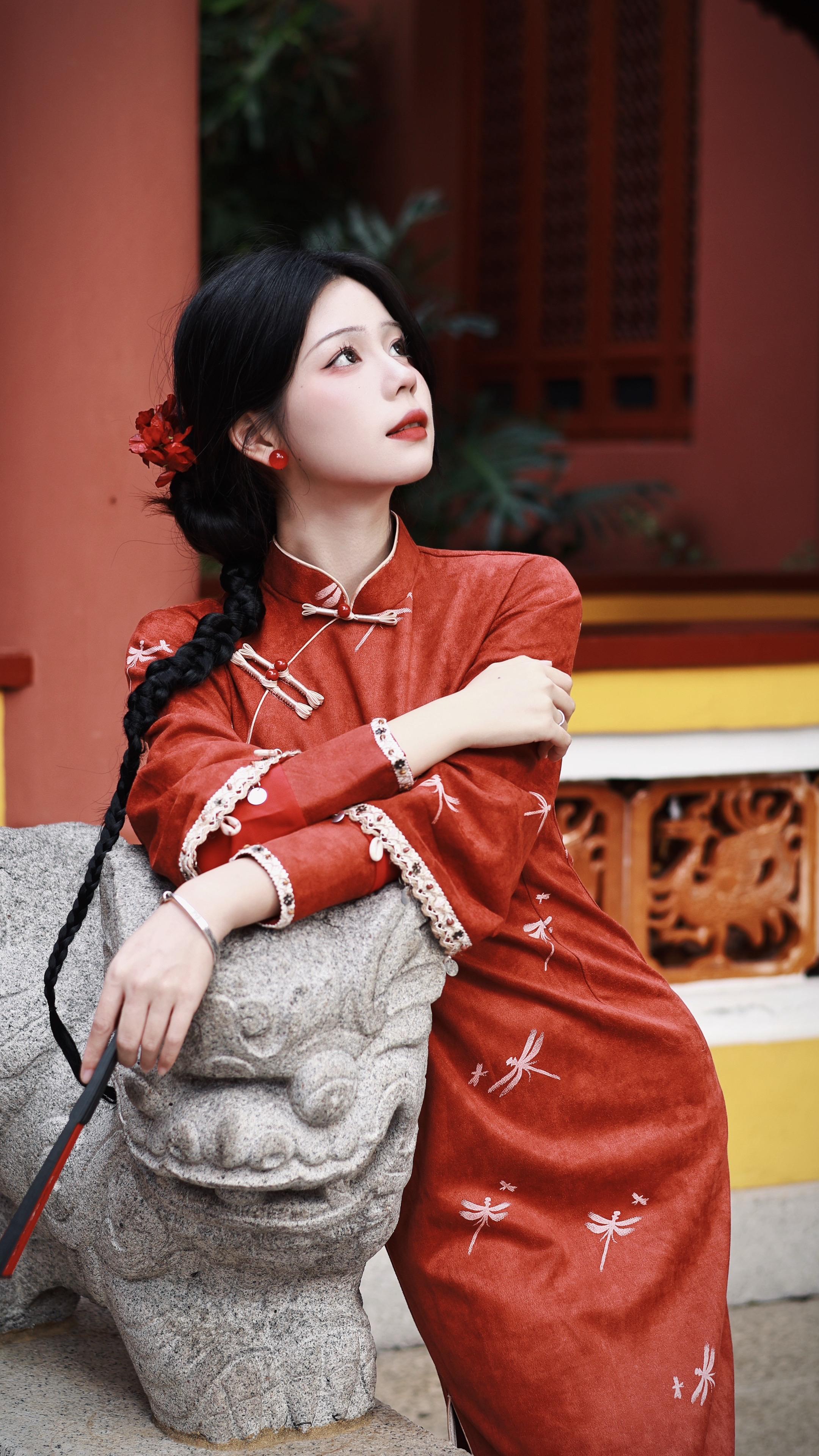 “天地大 爱恨能落墨几斗”