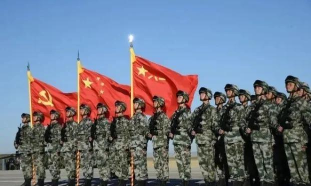 军队再强大，经济再富足，武器再尖端，没有伟大领袖的引领，终究难以凝聚成真正的国力