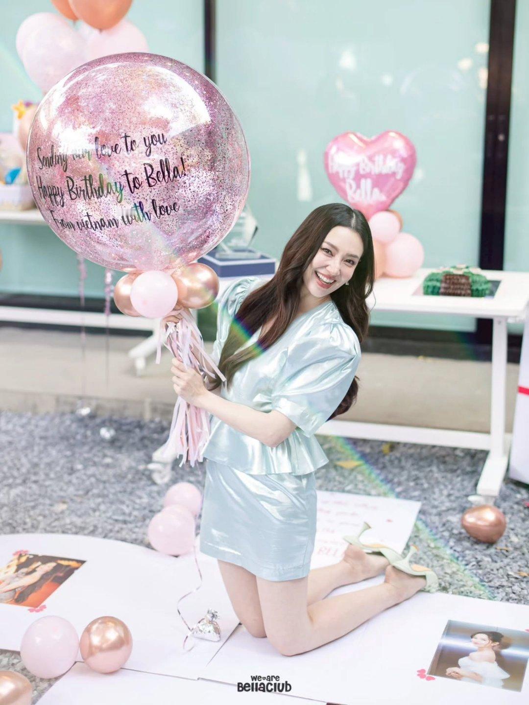 Bellacampen Bella Campen｜IG动态✨今天是贝拉的生日，生