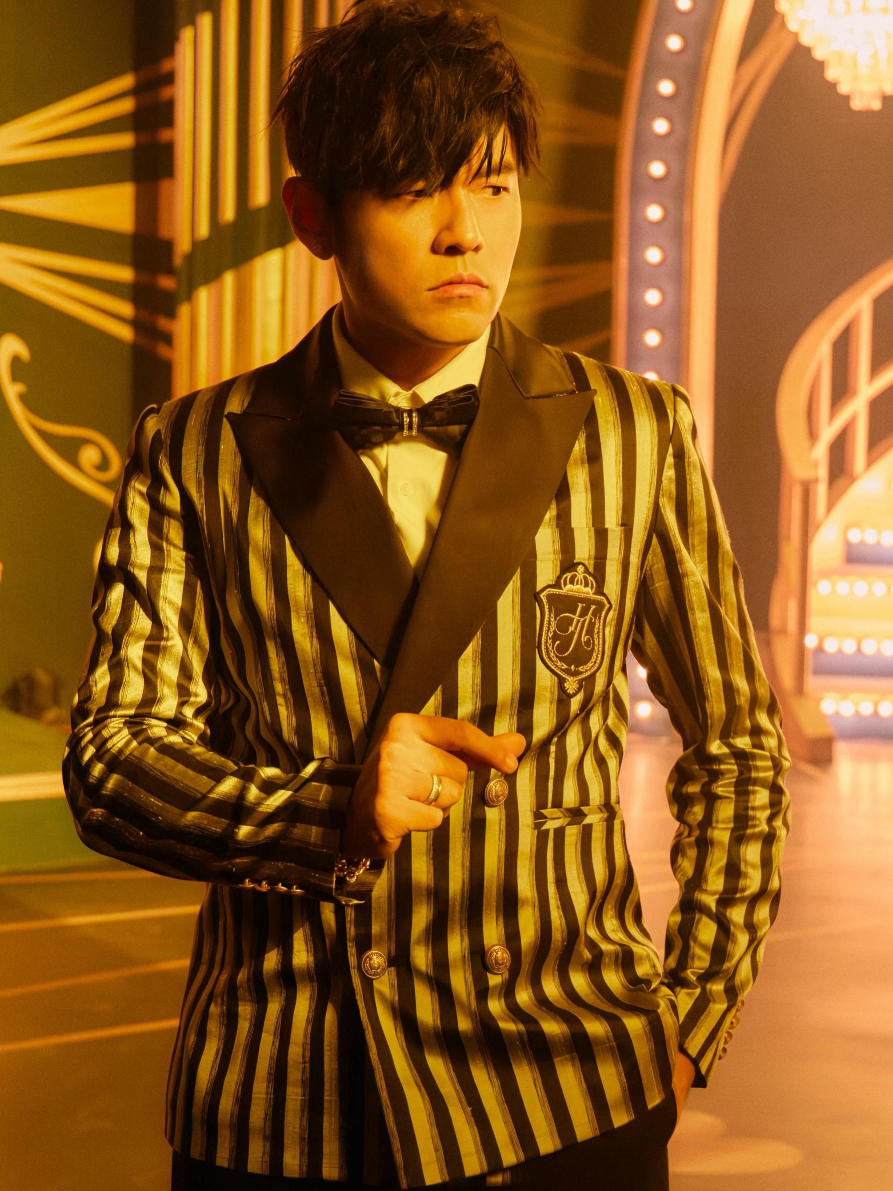 周杰伦  ins：If this MV doesn’t reach 10 mil