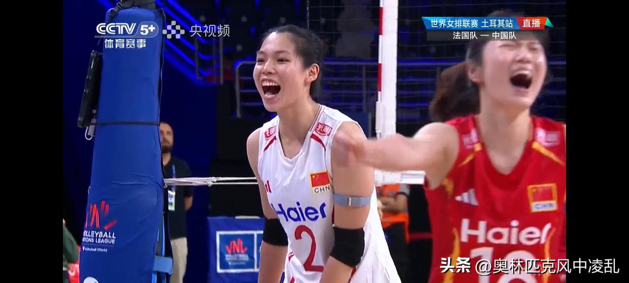 是她是她又是她，中国女排又赢了！


3:0，世界女排联赛第二站第二场，中国女排
