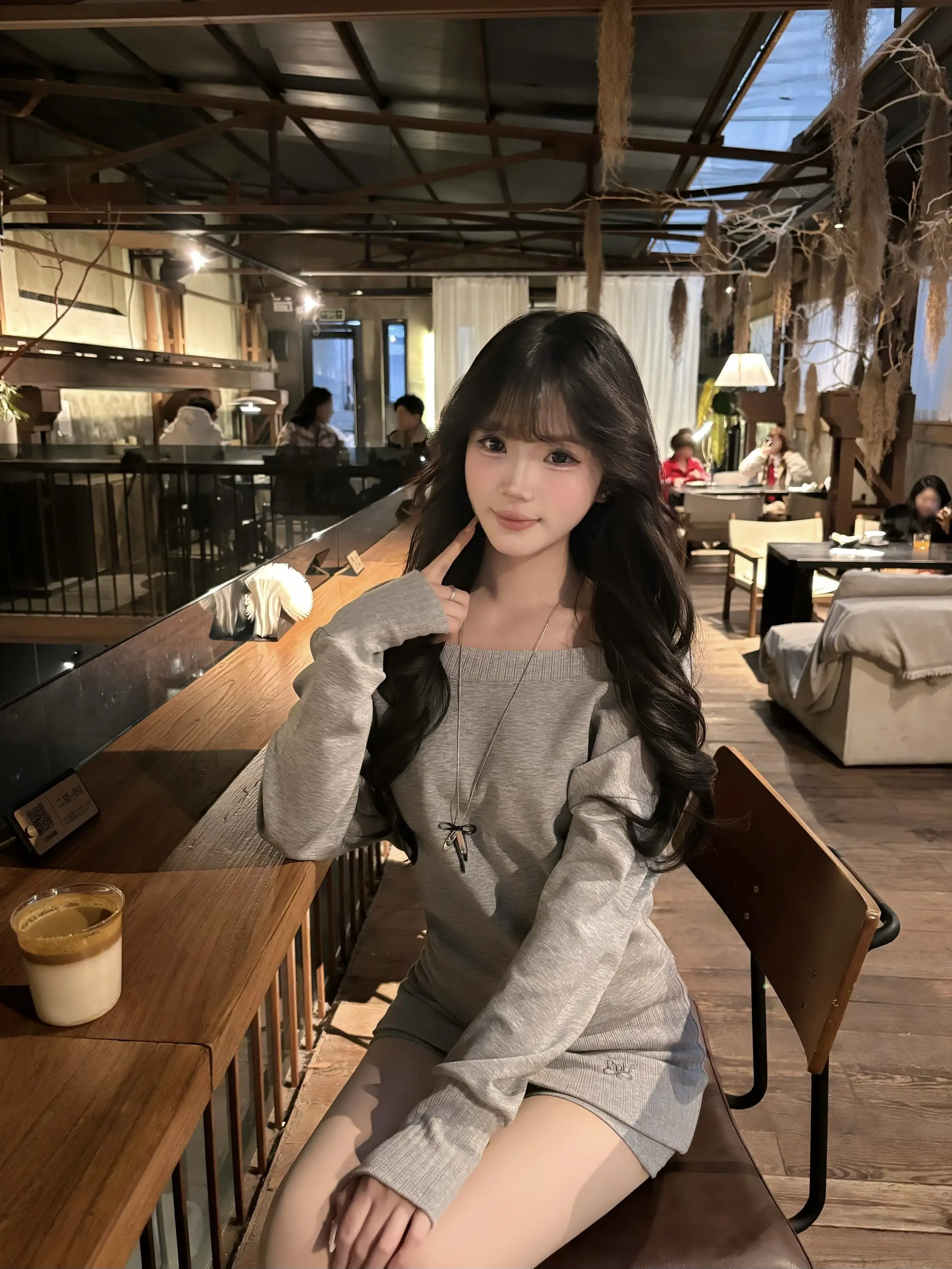 你准备待多久 我是该准备咖啡 还是我的一生