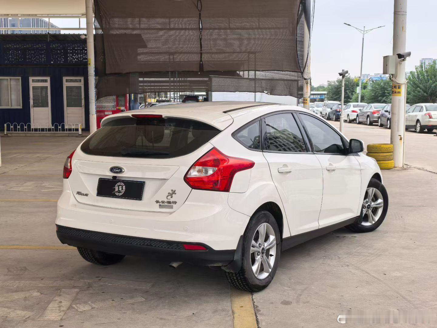 15年 福克斯 1.6自动风尚两厢 已售🛫一手到店 6万多公里 极品代步车一万