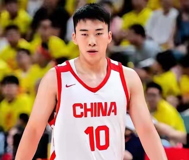 我敢说，王俊杰一定CBA各支志在争冠球队哄抢的对象。
