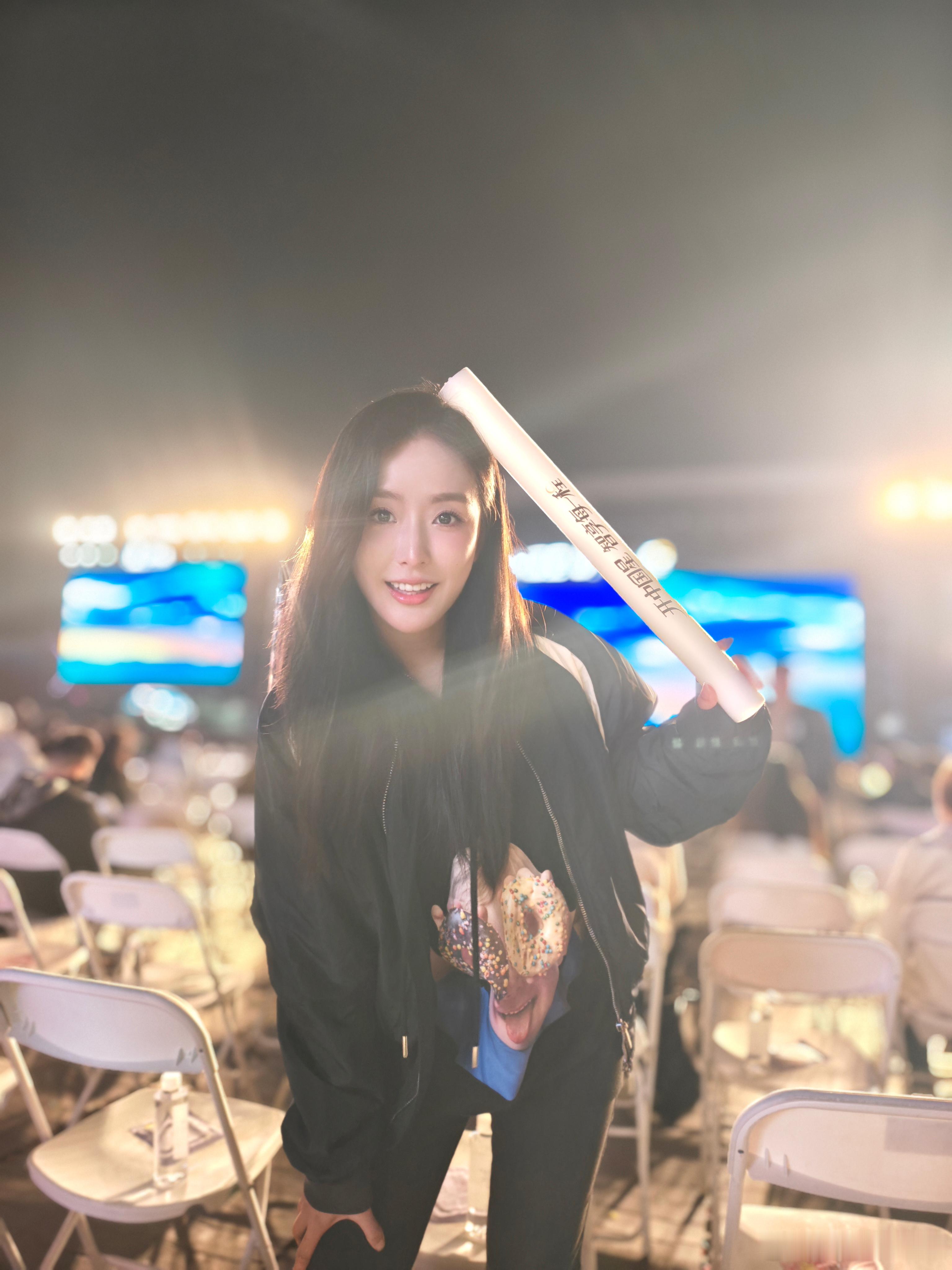 每天早起打卡早早早，出门干活咯 