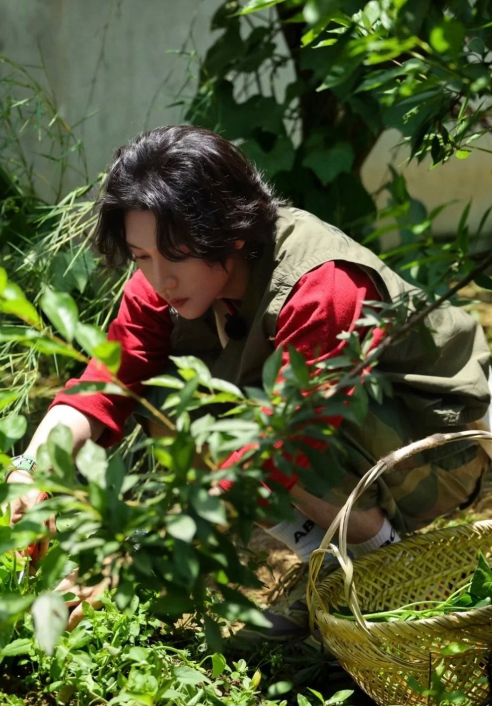 孙阳户外照太帅啦[送花花][送花花] ​​​