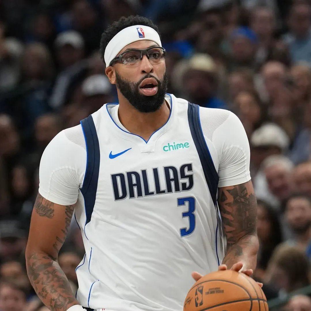 戴维斯什么时候轮落到和顿宝比数据了，但不比不知道，顿宝在湖呆得确实很爽。

安东