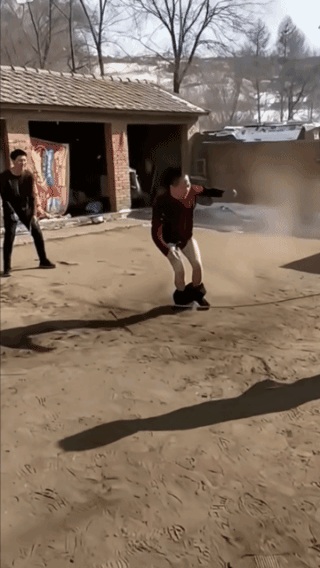 完了，
没脸见人了！