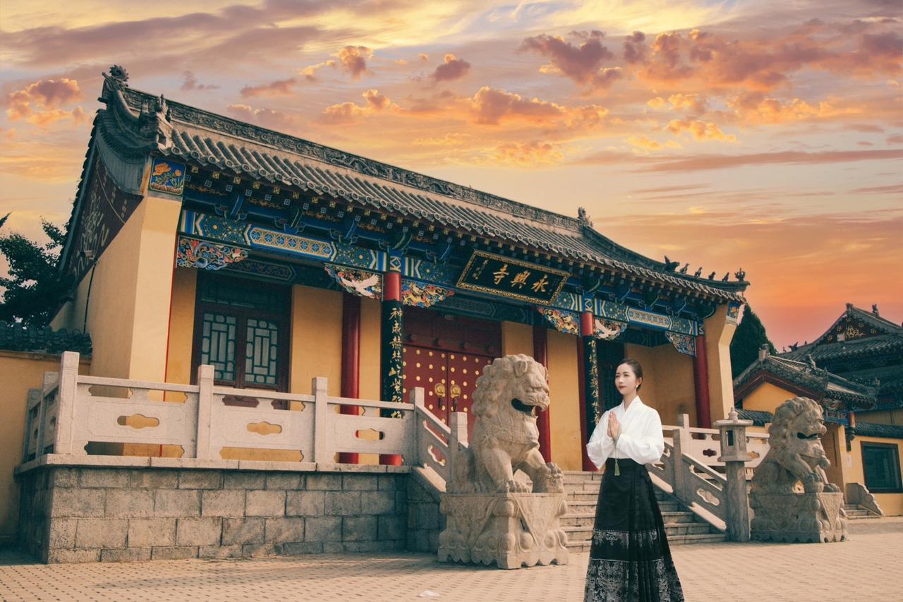 心如止水，方能照见万物之真相#禅悟人生 #人生是一场修行 #寺庙 #寺庙祈福 #