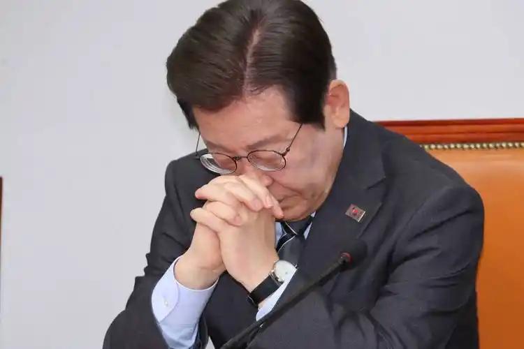 韩国局势突然生变，李在明前脚刚抛出“韩国梦”，后脚就收到了两个噩耗
 
近期，李