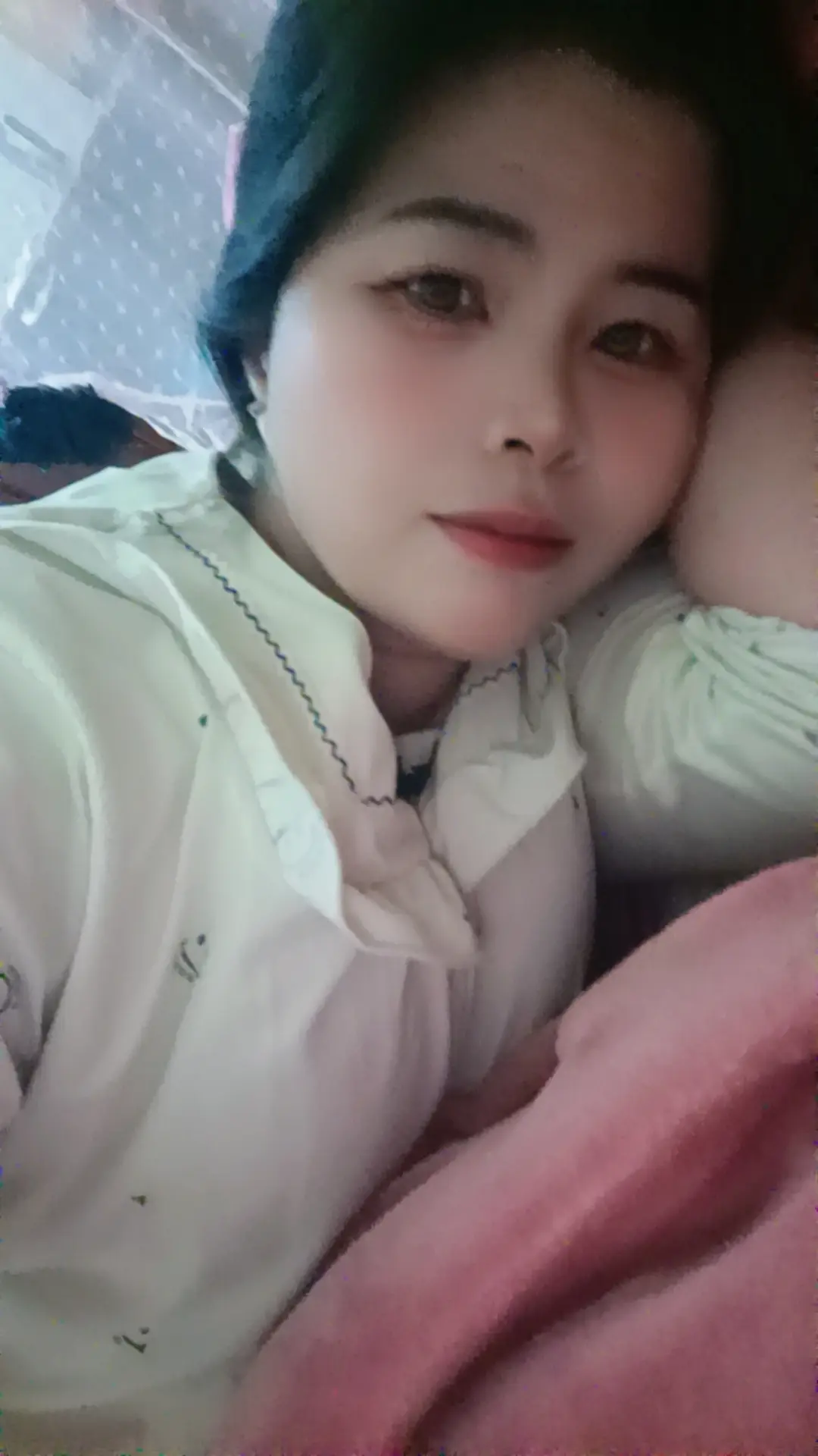不会撒娇的女人我的解压方式 狼狈不堪的样子满身疲惫 夜生活模式开启